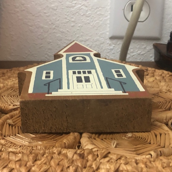 Primitive Wooden Church Wall Sitter/Plaque Vintage - Picture 10 of 11